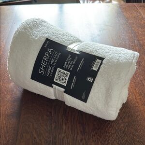 White Fabric Precut - Sherpa 1.5 yards 54” x 60”